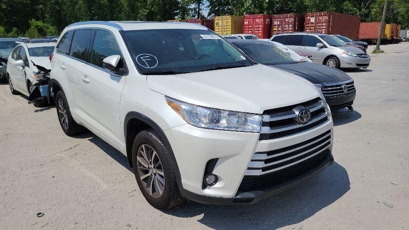 Toyota Highlander - фото 12
