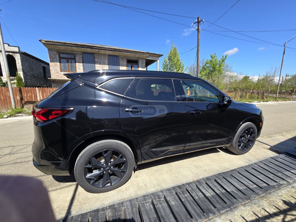 Chevrolet Blazer - фото 12