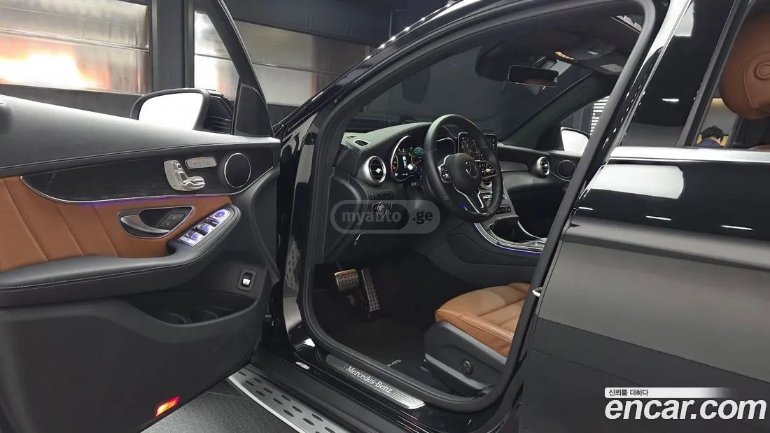 Mercedes-Benz - фото 10