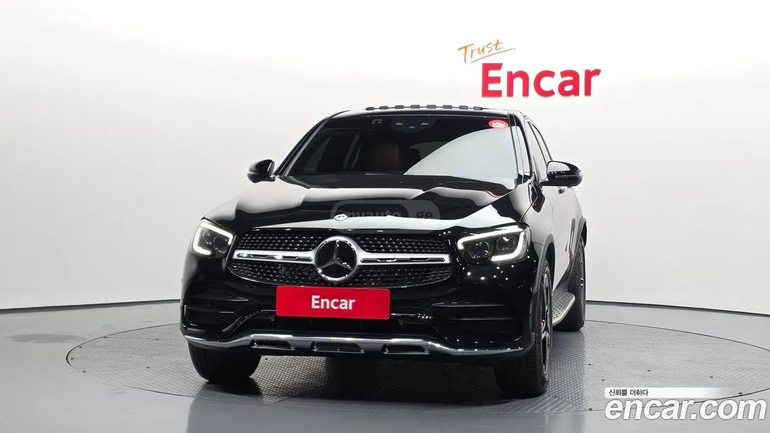 Mercedes-Benz - фото 3