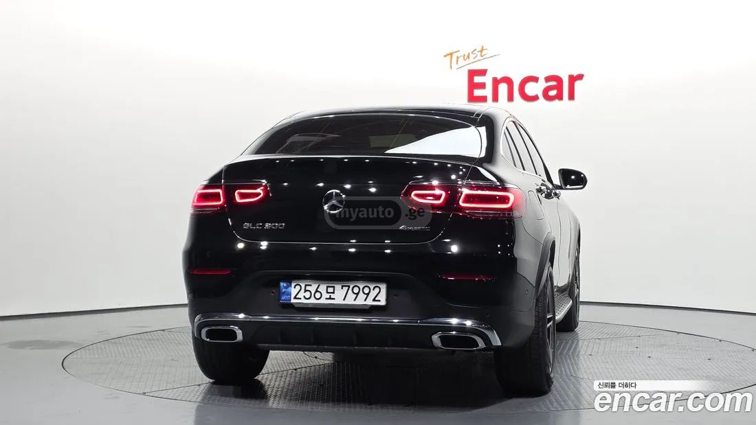 Mercedes-Benz - фото 4