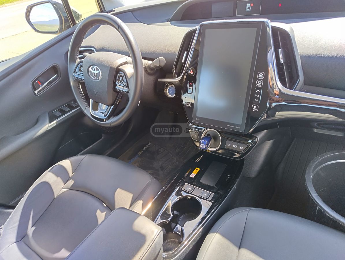 Toyota Prius - фото 7
