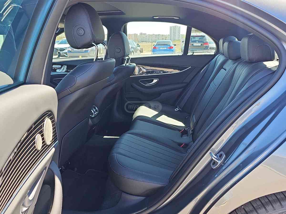 Mercedes-Benz Mercedes-benz E350 — миниатюра 7