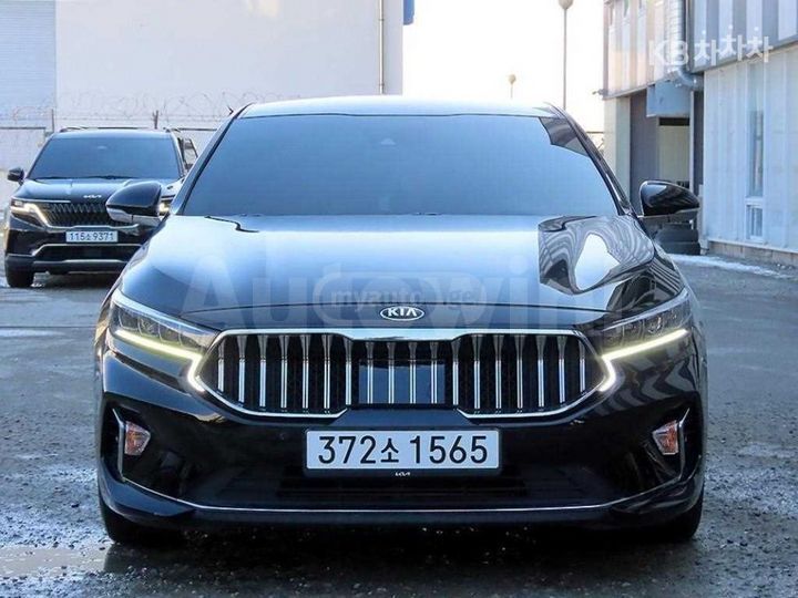 Kia Cadenza - фото 1