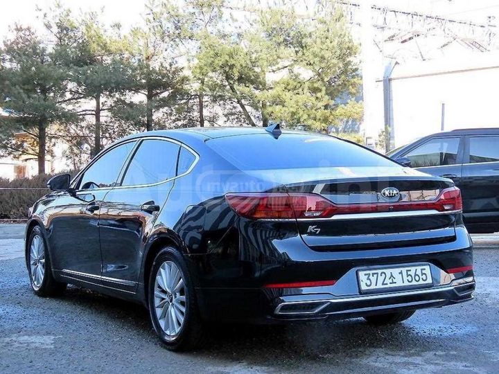 Kia Cadenza - фото 3