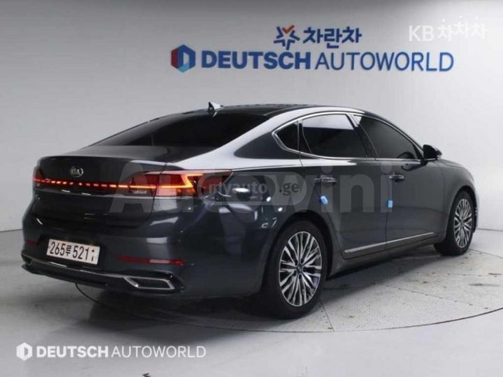 Kia Cadenza - фото 2