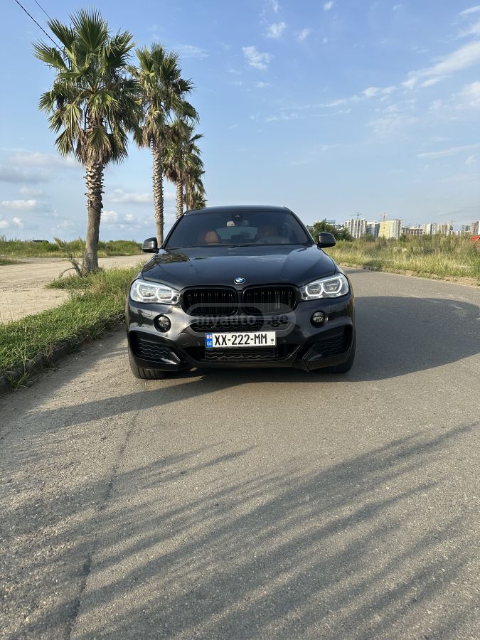 BMW X6 - фото 1
