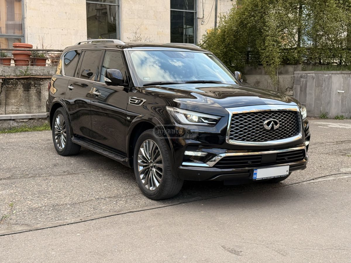 Infiniti QX 80 - фото 1
