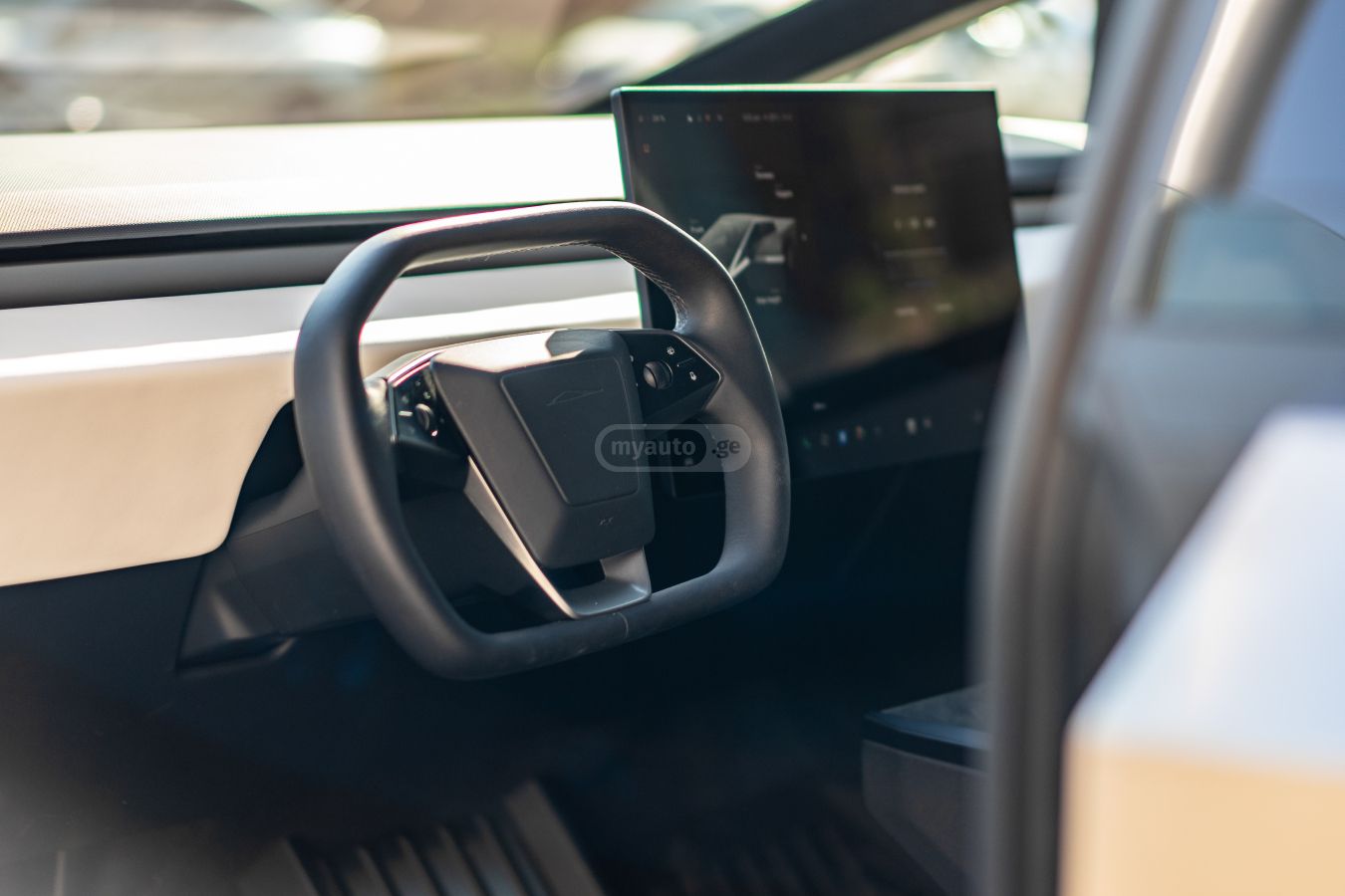 Tesla Cybertruck  