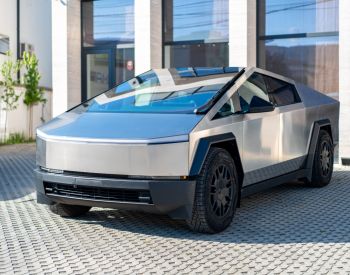 Tesla Cybertruck  