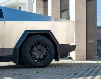 Tesla Cybertruck  