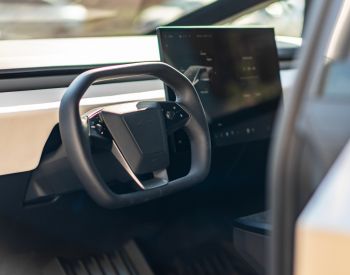 Tesla Cybertruck  
