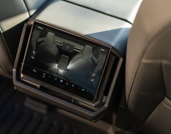 Tesla Cybertruck  