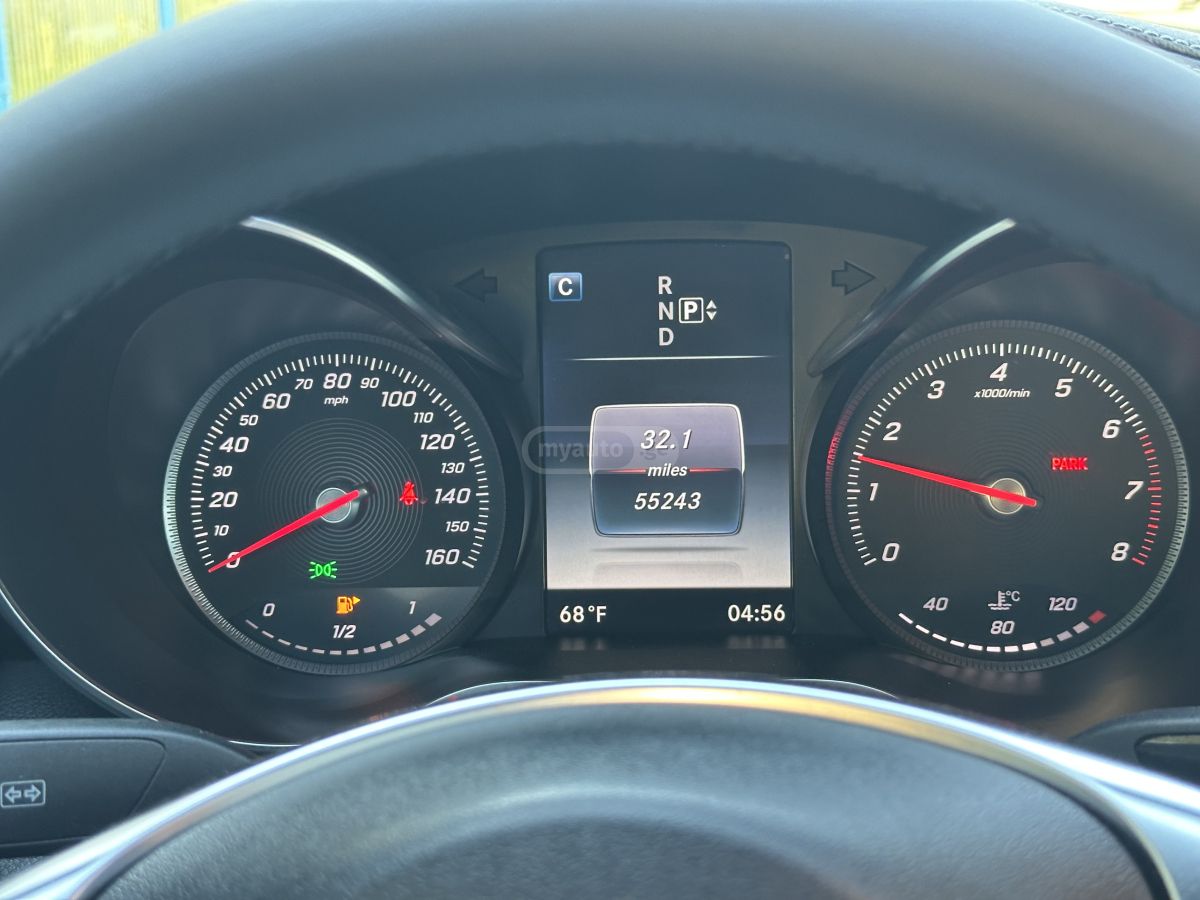 Mercedes-Benz C 300 - фото 6