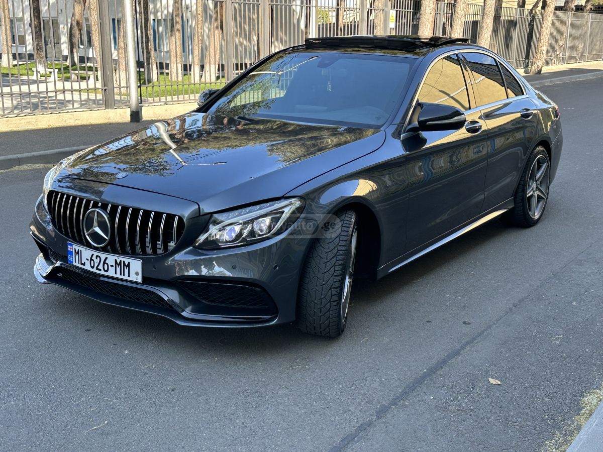 Mercedes-Benz C 300 - фото 9