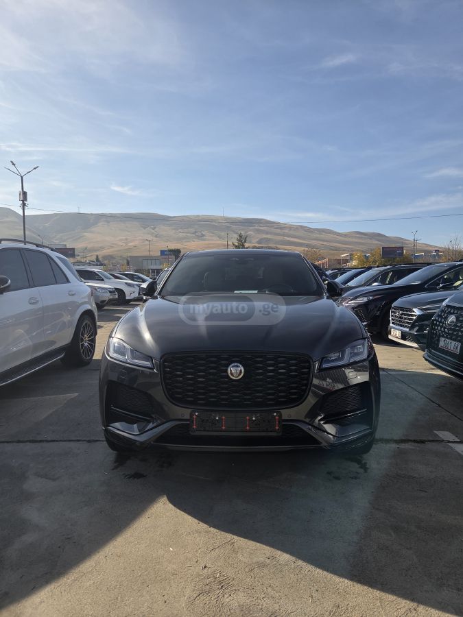 Jaguar F-Pace 2022 — миниатюра 1