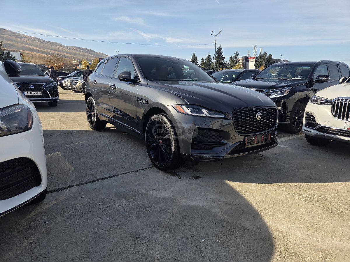 Jaguar F-Pace 2022 — миниатюра 2