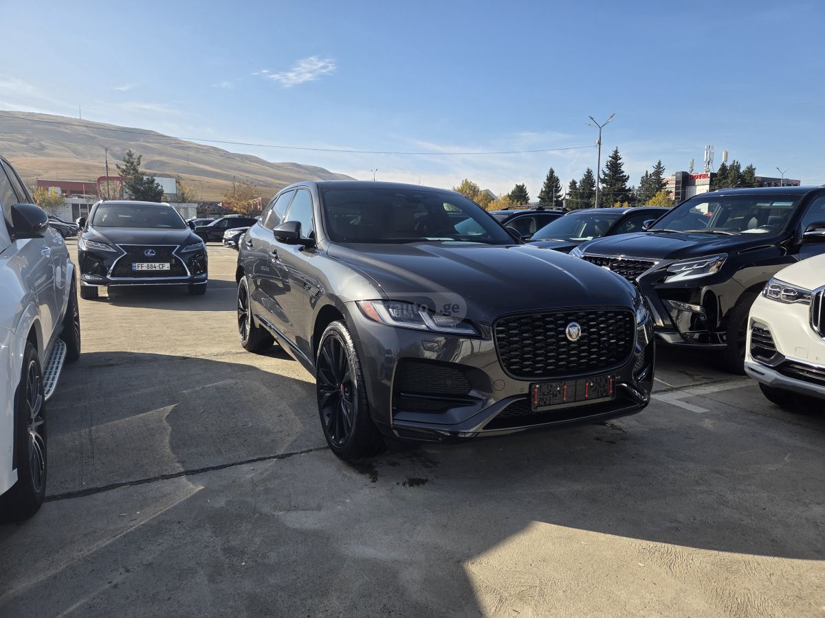 Jaguar F-Pace 2022 — миниатюра 9