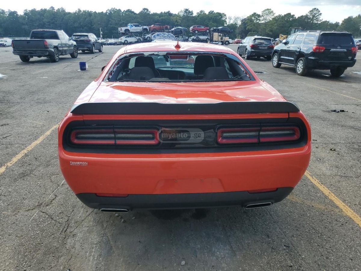 Dodge Challenger 2023 — миниатюра 6