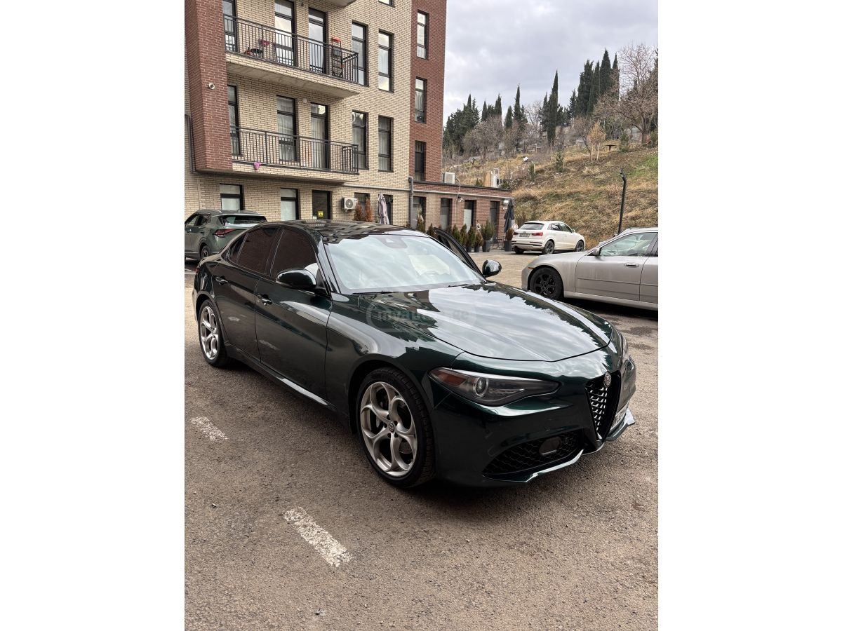 Alfa Romeo Giulia - фото 2