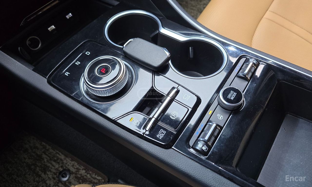Kia K5 - фото 9