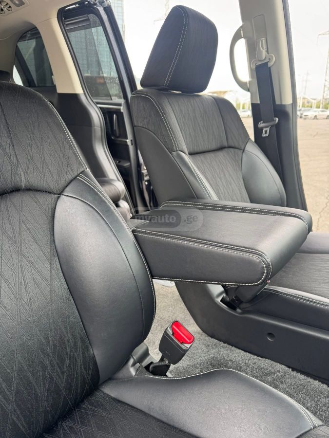 Honda Odyssey - фото 12