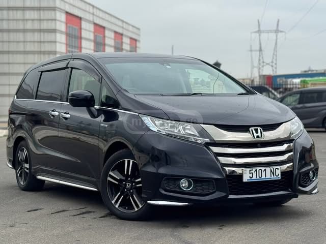 Honda Odyssey - фото 2