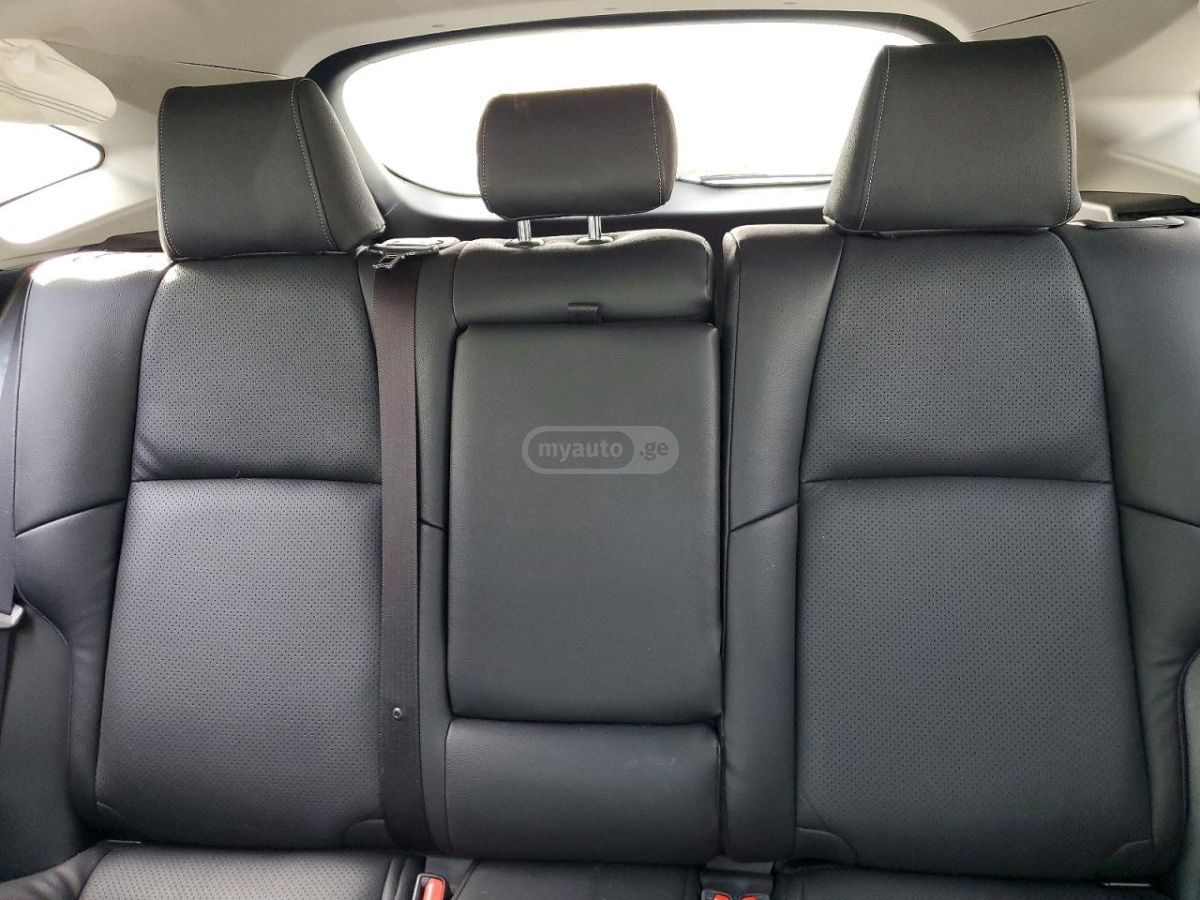 Toyota Venza - фото 9