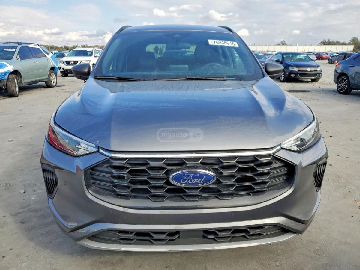 Ford ST-Line 4dr Front-Wheel Drive — миниатюра 5