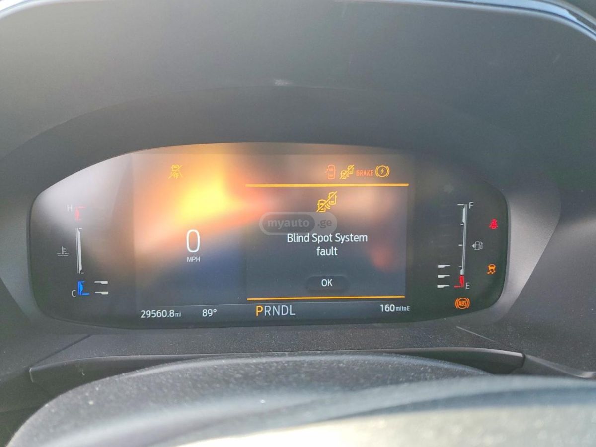 Ford ST-Line 4dr Front-Wheel Drive — миниатюра 9