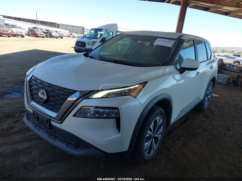 Nissan Rogue - фото 2