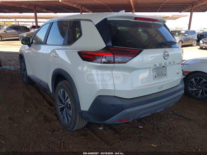 Nissan Rogue - фото 3