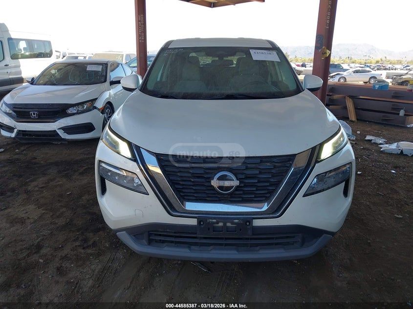 Nissan Rogue - фото 6