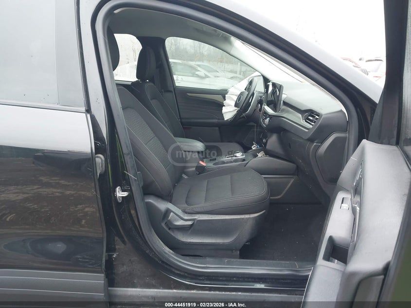 Ford Escape - фото 5