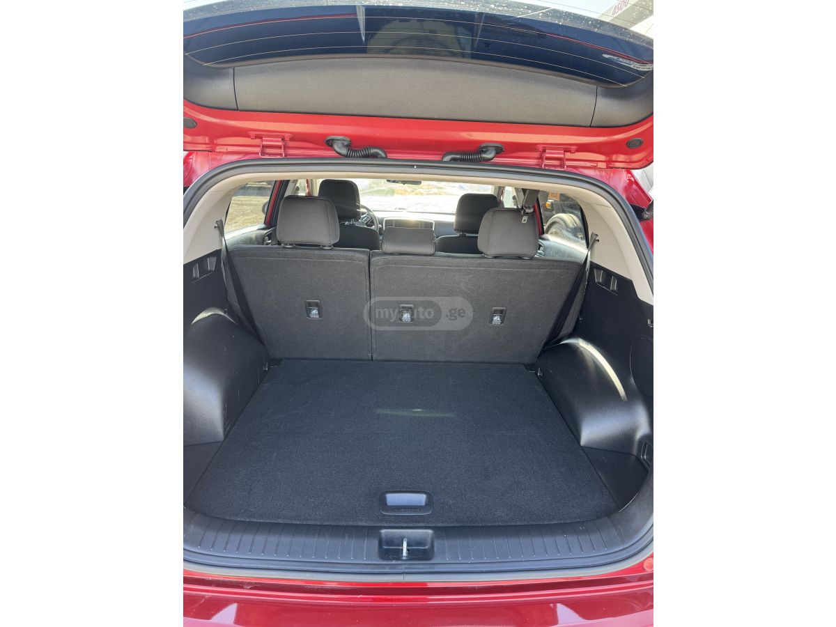 Kia Sportage - фото 9