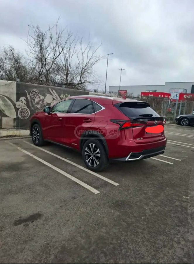 Lexus NX 300 - фото 4
