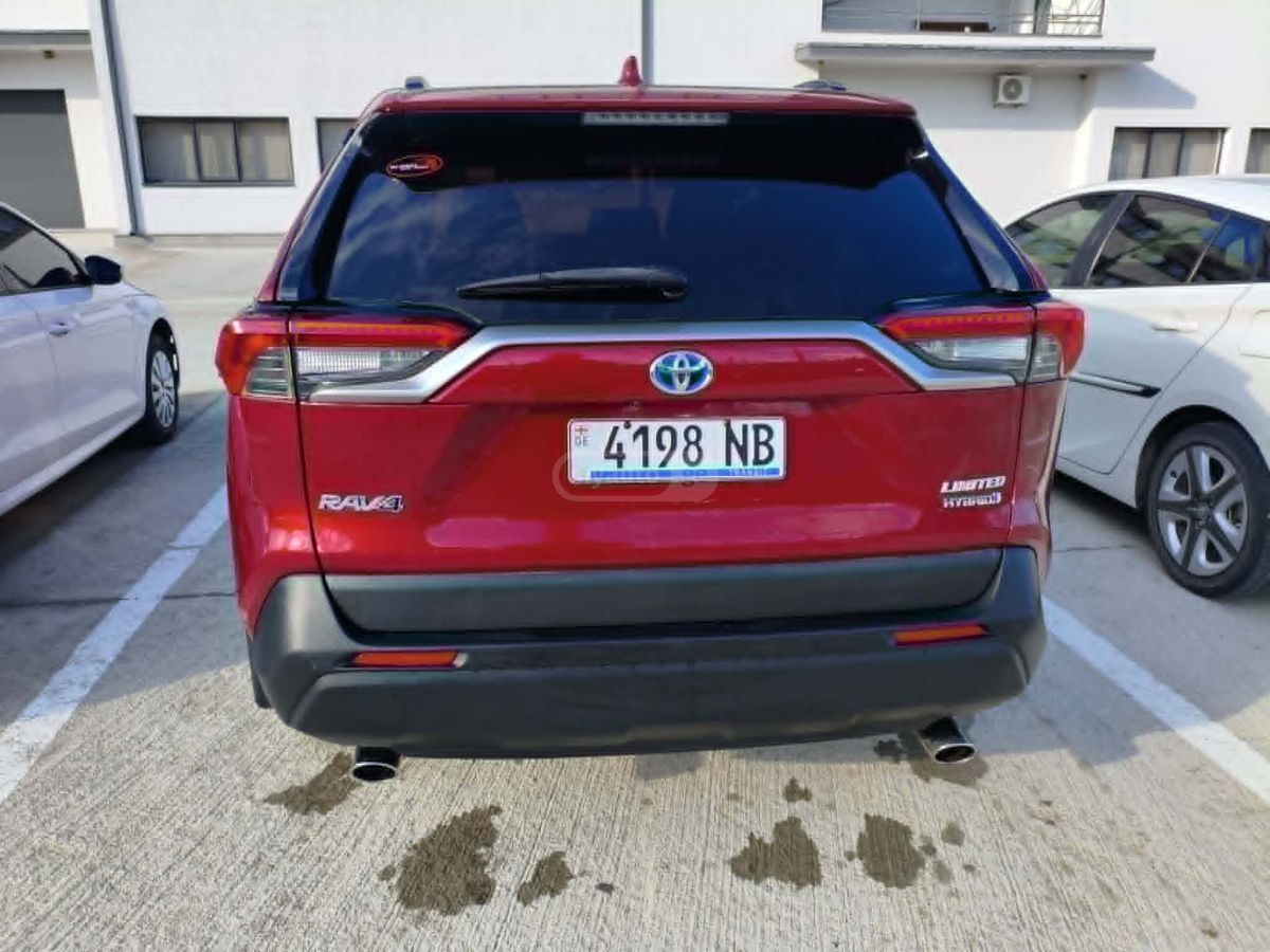 Toyota RAV 4 - фото 2