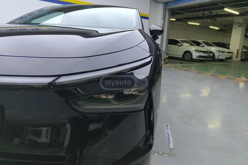 XPeng P7 2024 — миниатюра 4