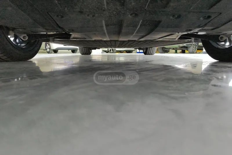 XPeng P7 2024 — миниатюра 5