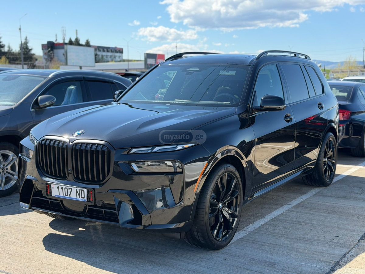 BMW X7 - фото 5