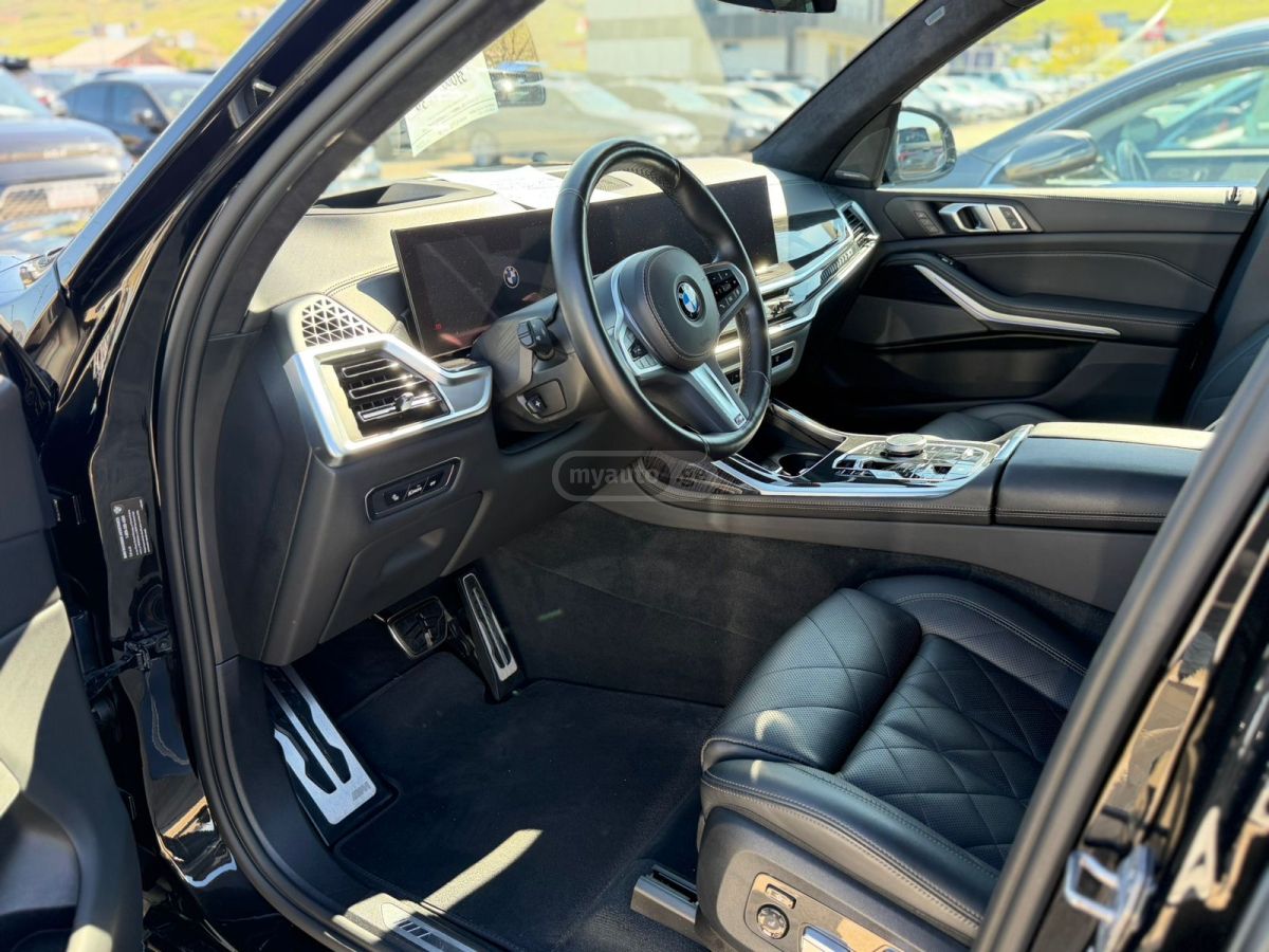 BMW X7 - фото 8
