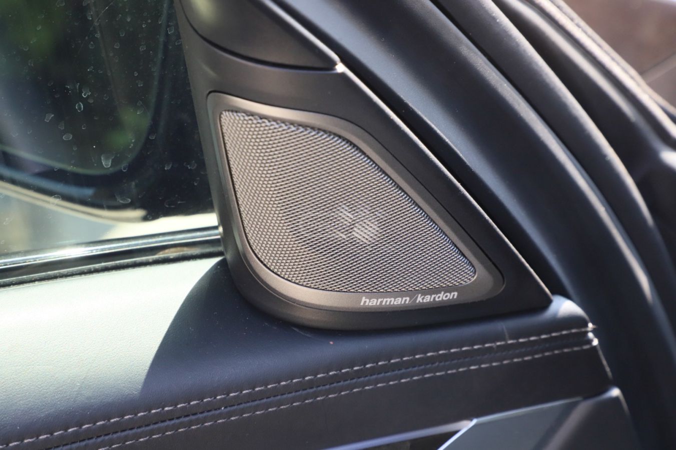 BMW 750 - фото 5