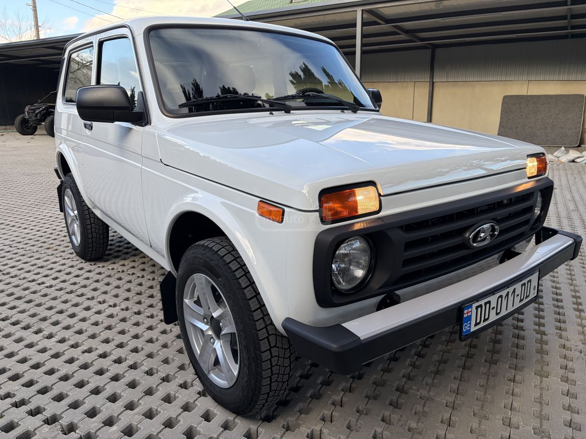 VAZ LEGEND — миниатюра 1