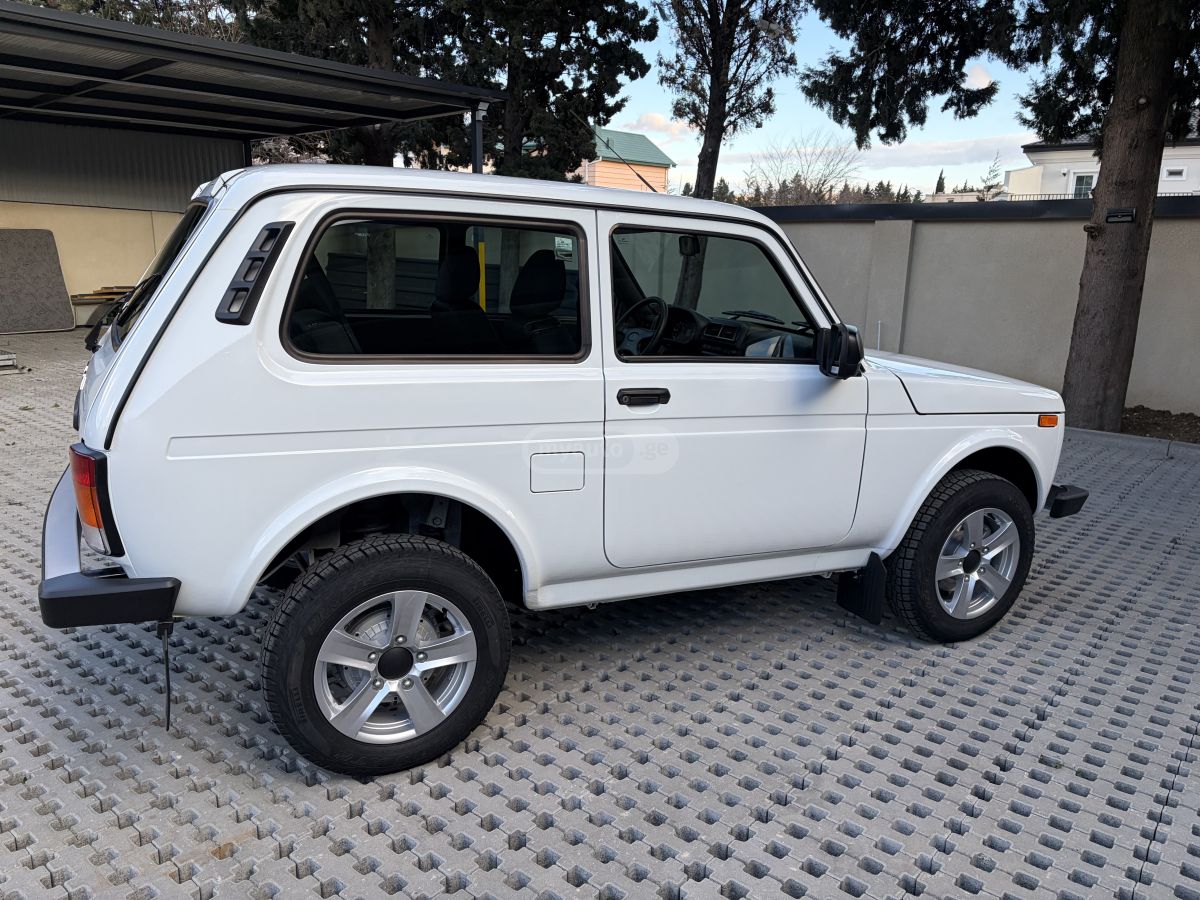 VAZ LEGEND — миниатюра 8