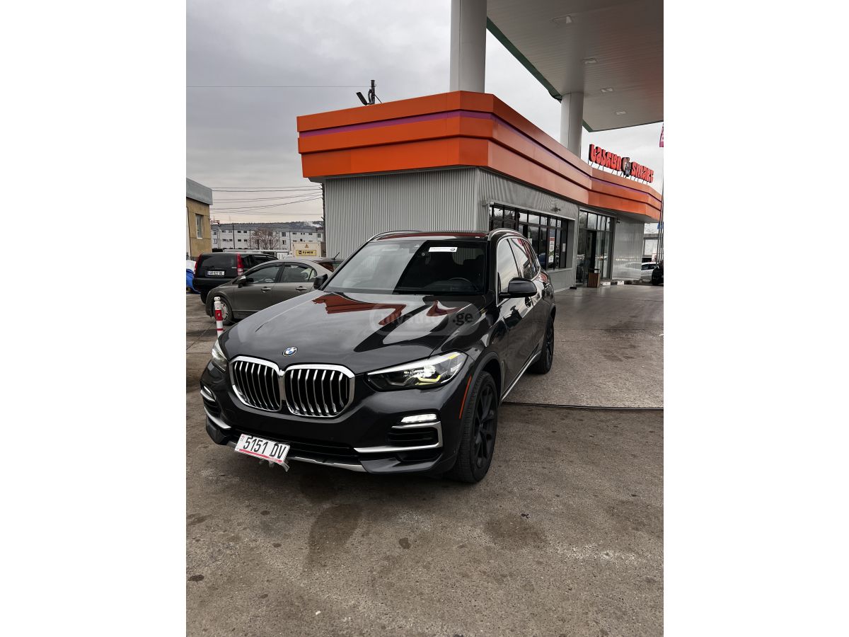 BMW X5 - фото 3