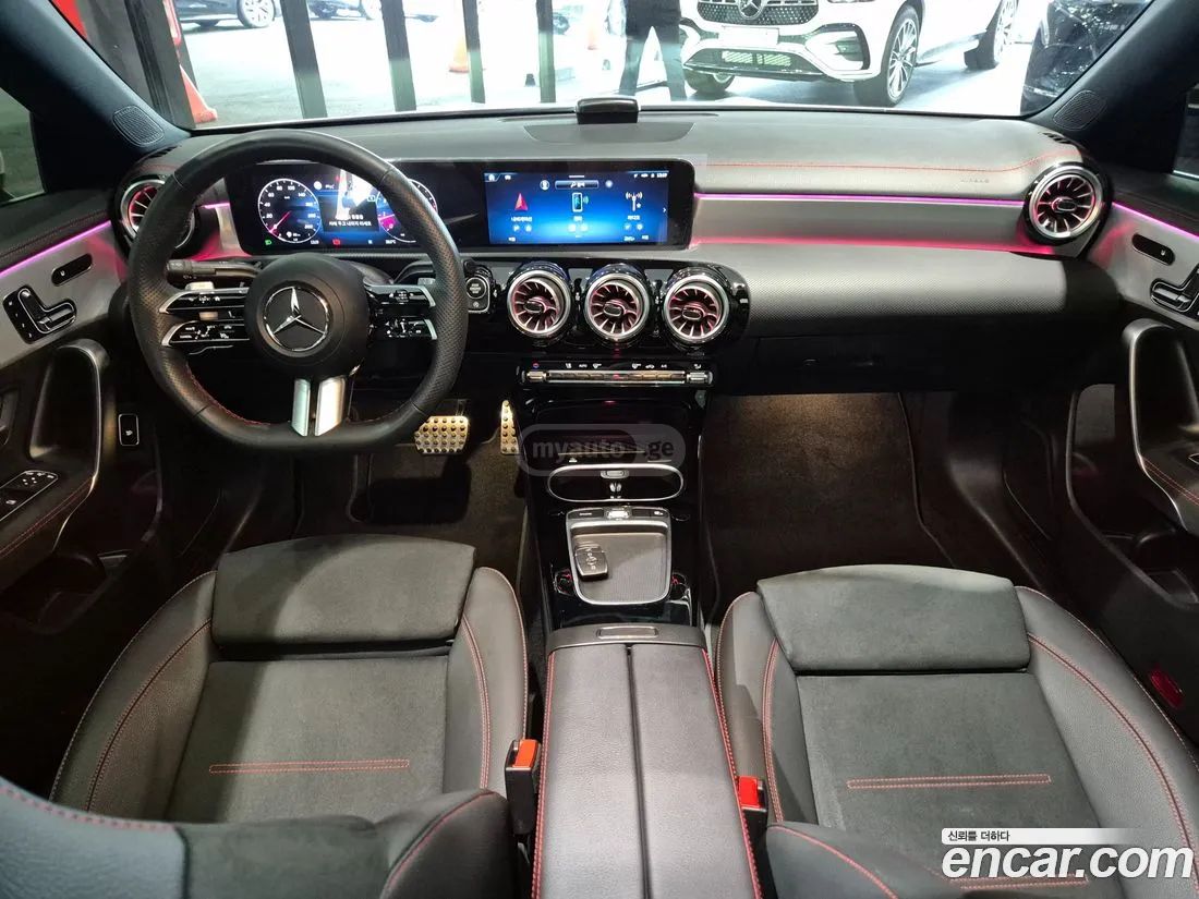 Mercedes-Benz CLA 35 AMG 2025 — миниатюра 7