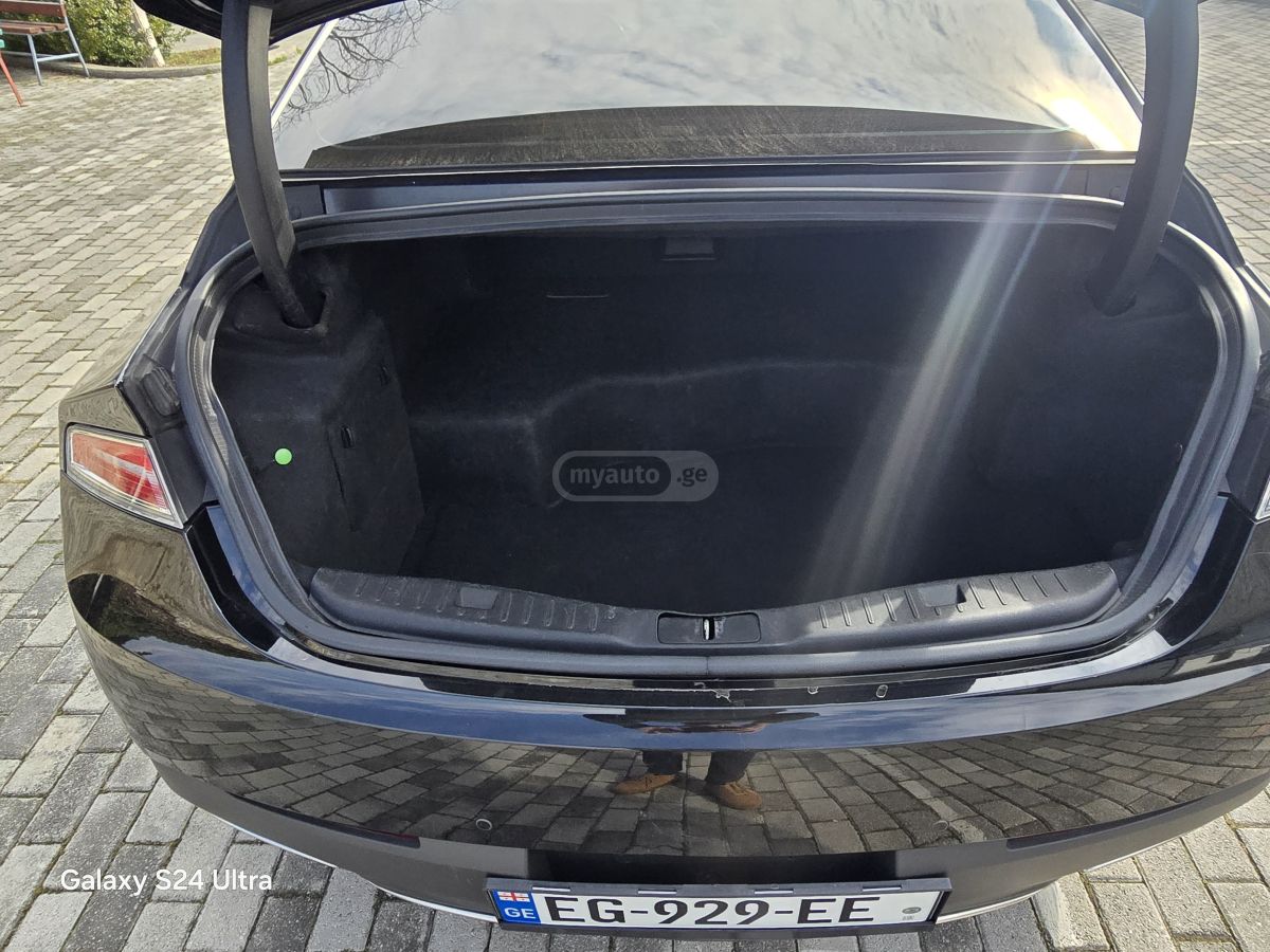 Lincoln MKZ - фото 11