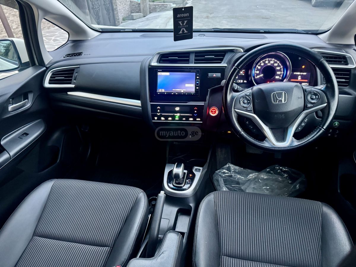 Honda FIT - фото 13