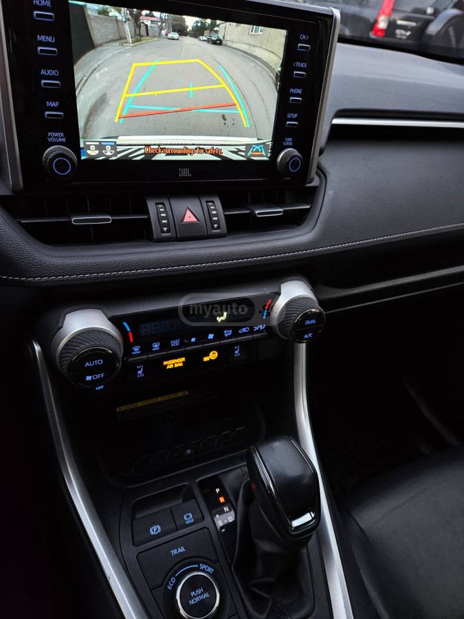 Toyota RAV 4 - фото 11