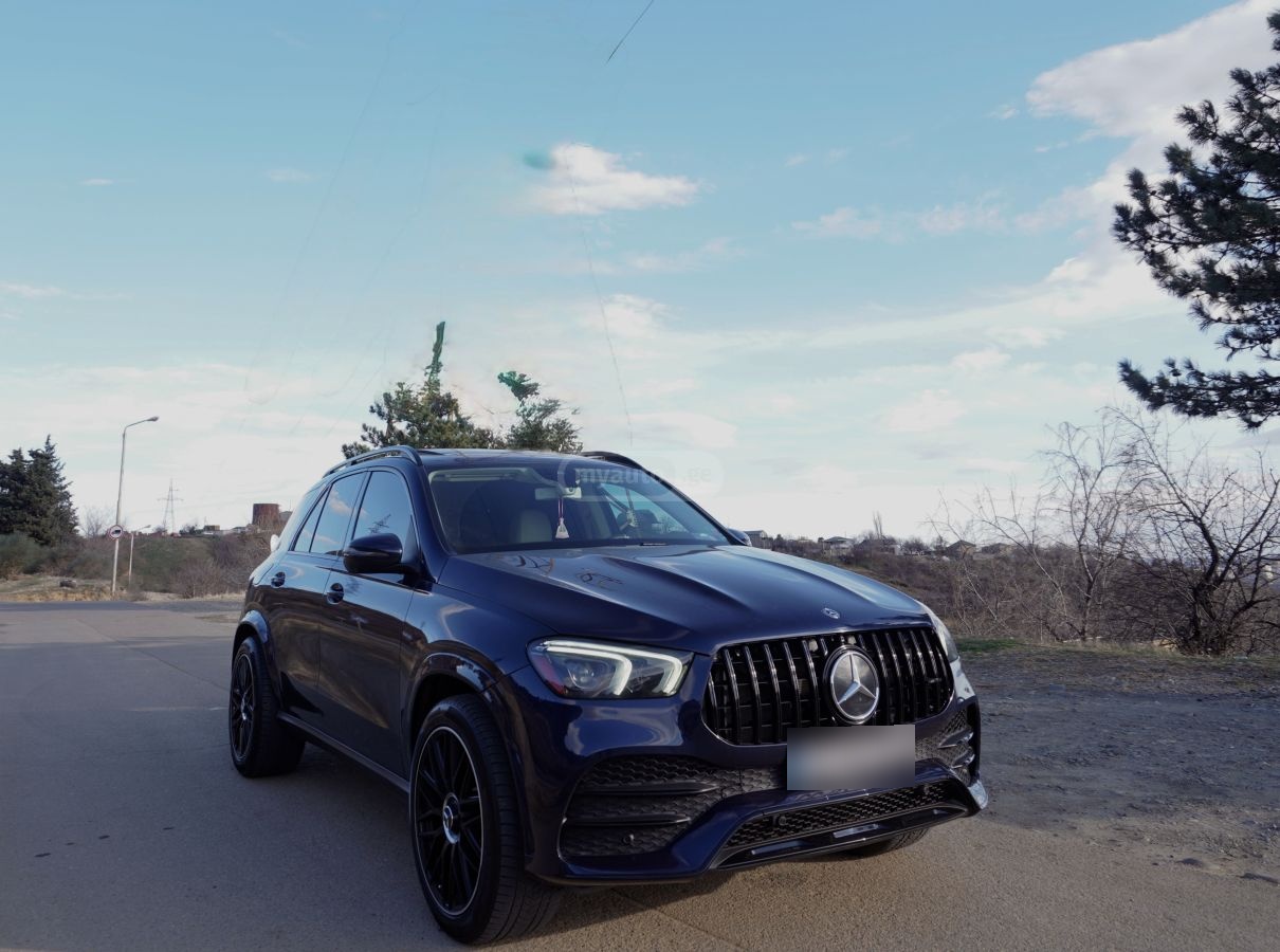Mercedes-Benz GLE 350 - фото 1